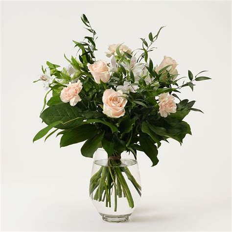 Interflora uppsala blommor
